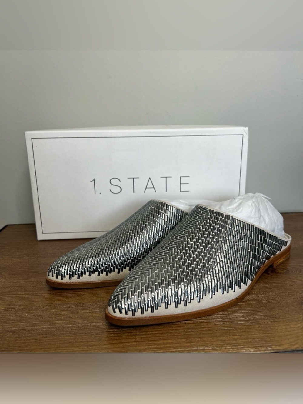1. STATE NEW Baten Silver Metallic Retangle Stud Mules Flats Size 9